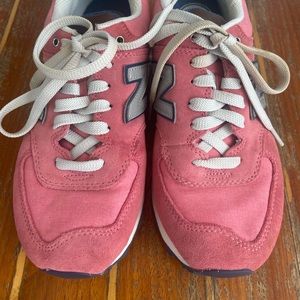 Pink New Balance 574 s6.5